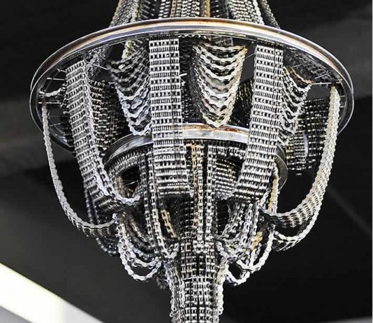 Bicycle Parts Chandelier: CONNECT 13 Design CONNECT 13 by Facaro – upcycleDZINE