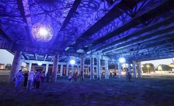 Ballroom Luminoso: Bicycle part chandeliers by JB Public Art – upcycleDZINE