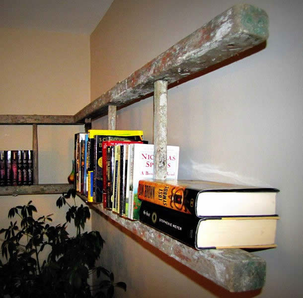 Vintage Ladder upcycled into Bookshelf by Naturally Cre8tive – upcycleDZINE