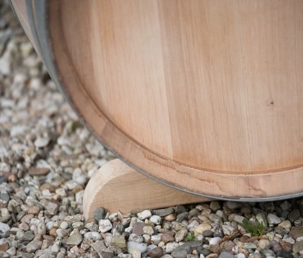 Wine Barrel Furniture by Balk en Plank – upcycleDZINE