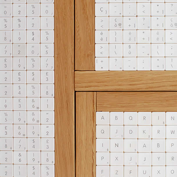 vicolopagliacorta_380_tile_table_01