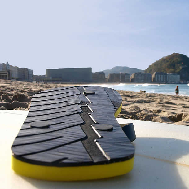 TireFlops: Footwear with upcycled tires by GomaVial – upcycleDZINE