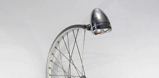 Bicycle parts desk lamp by Bespoke Spokes – upcycleDZINE