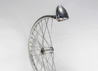 Bicycle parts desk lamp by Bespoke Spokes – upcycleDZINE