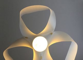 MilkClover1: upcycled milk containers lamp by Gilbert de Rooij – upcycleDZINE