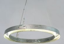 MARTÉN: Wine barrel hoops chandelier by Barrel Atelier MARTÉN: Wine barrel hoops chandelier by Balk en Plank – upcycleDZINE