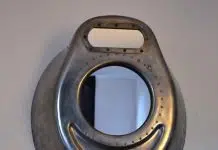 Mirror made out of Airbus a320 part by Redesign Mirror made out of Airbus a320 part by Redesign – upcycleDZINE