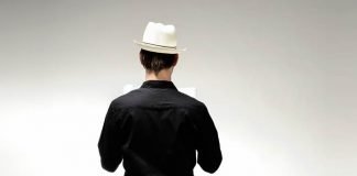 How to upcycle synthetic grass by Marron Rouge – upcycleDZINE