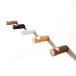 Reinier_de_Jong_Handle_coat_hanger_00