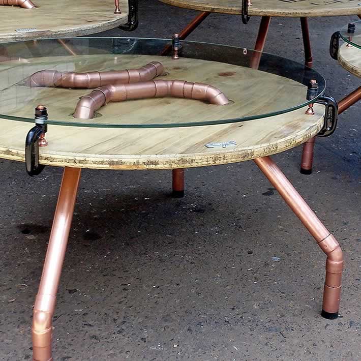 CUPRO: wooden spool upcycled into coffee table by Desobra – upcycleDZINE