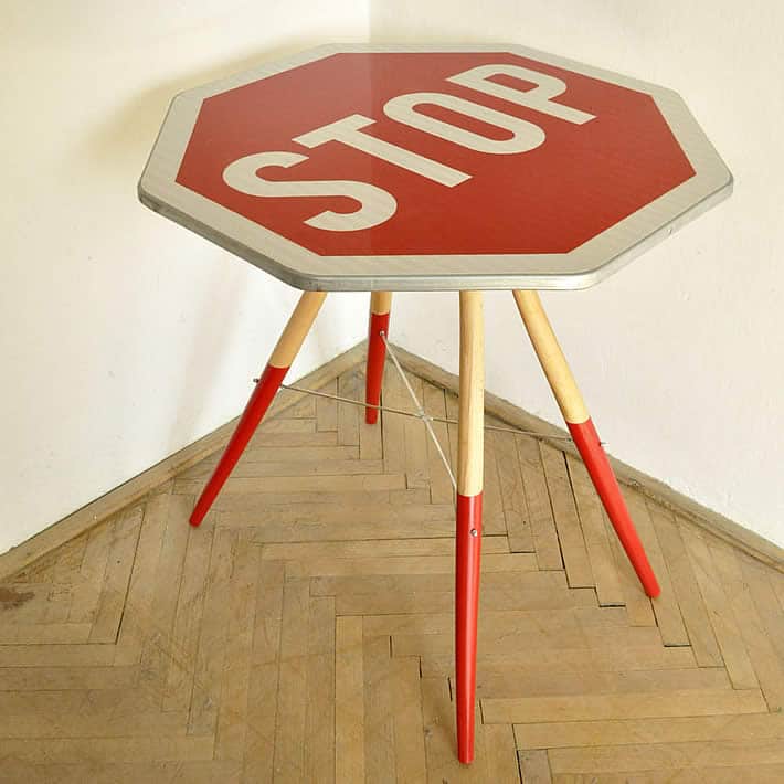 Red Stop Traffic Sign Table by Studio Repa – upcycleDZINE
