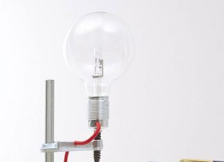 CLAMP LIGHT: steel clamp transformed into lamp by Lucas & Lucas – upcycleDZINE