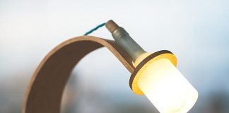 QUERCUS desk lamp: showcase in designing with waste by greeb – upcycleDZINE