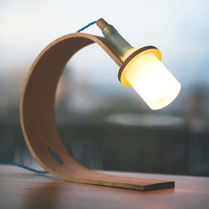 QUERCUS desk lamp: showcase in designing with waste by greeb – upcycleDZINE