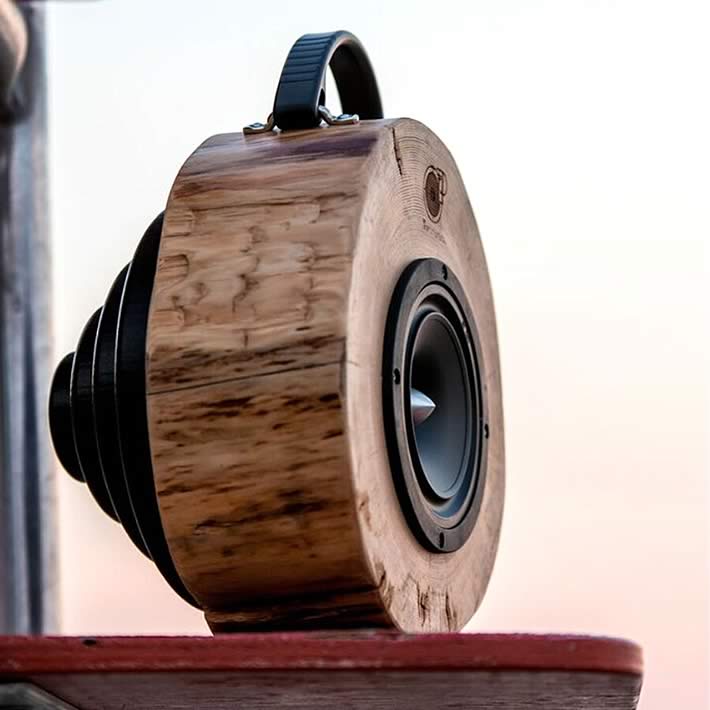 ROCKIT LOG: Speakers of Abandoned Wood by Portmanteau Stereo Co. – upcycleDZINE