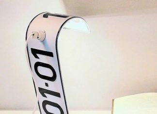 PLATE LAMP: license plate desk lighting by Studio Regev – upcycleDZINE
