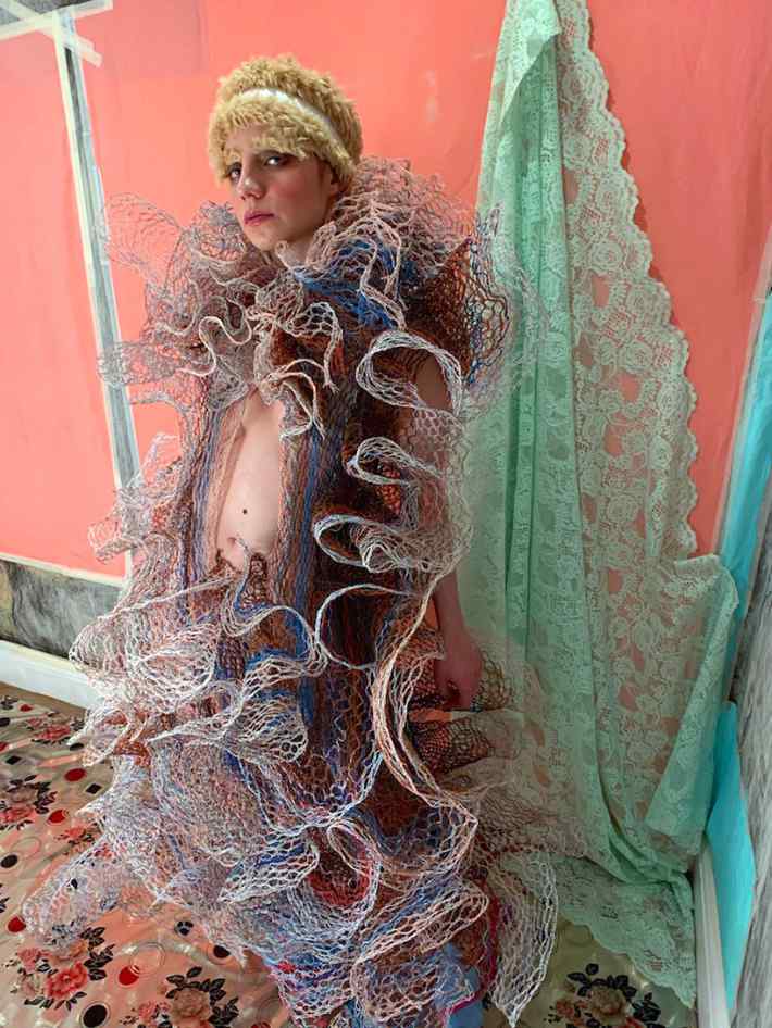 Mesmerizing lace dress made out of electrical wires by Alexandra Sipa | upcycleDZINE