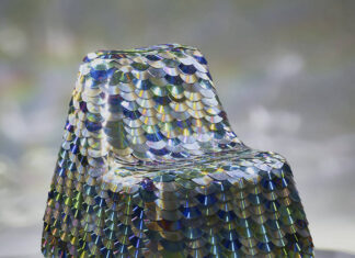 Sustainable design using upcycled CDs: Compact CD Chair by BorisLab | Stand alone | upcycleDZINE