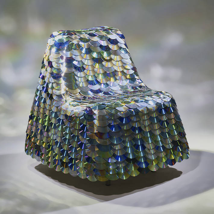 Sustainable design using upcycled CDs: Compact CD Chair by BorisLab | Stand alone | upcycleDZINE